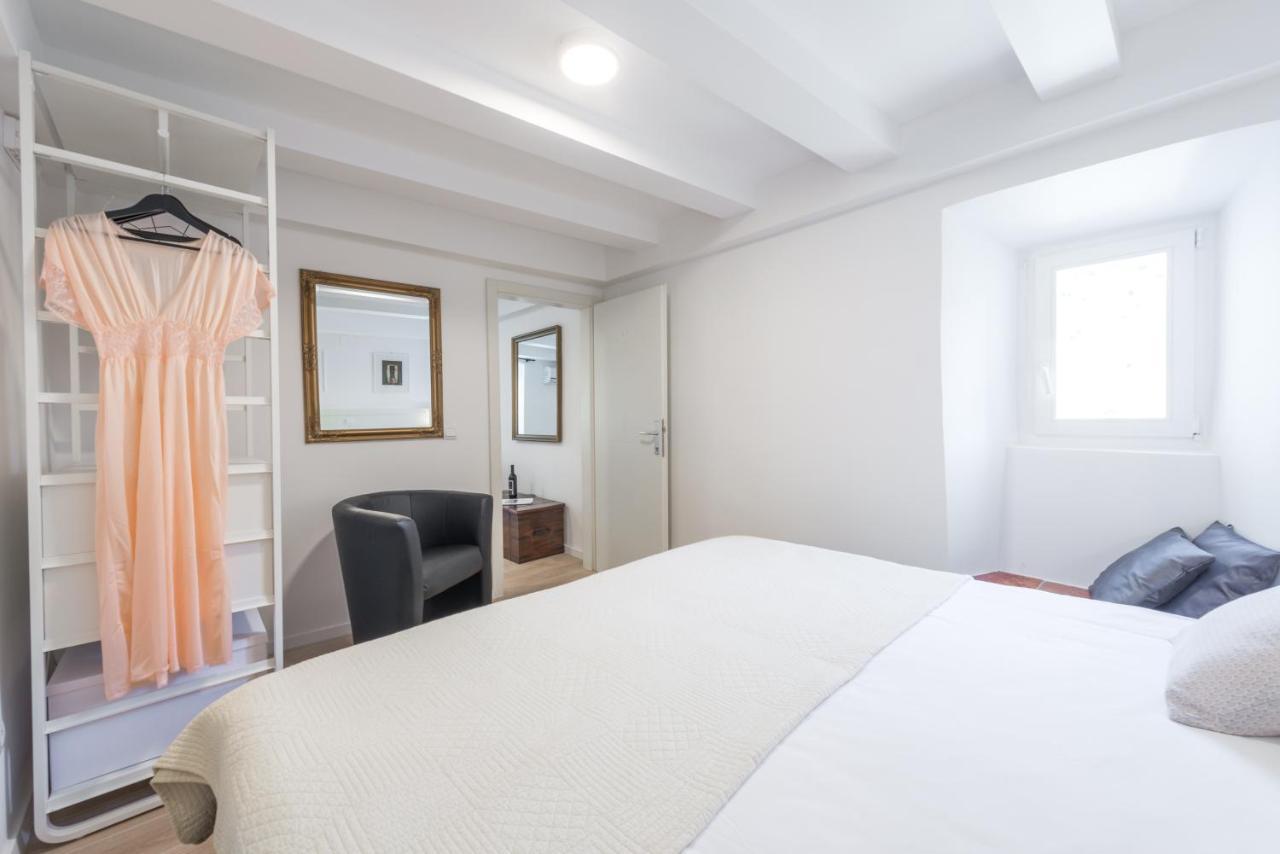 Rooms Andro ดูบรอฟนิก ภายนอก รูปภาพ