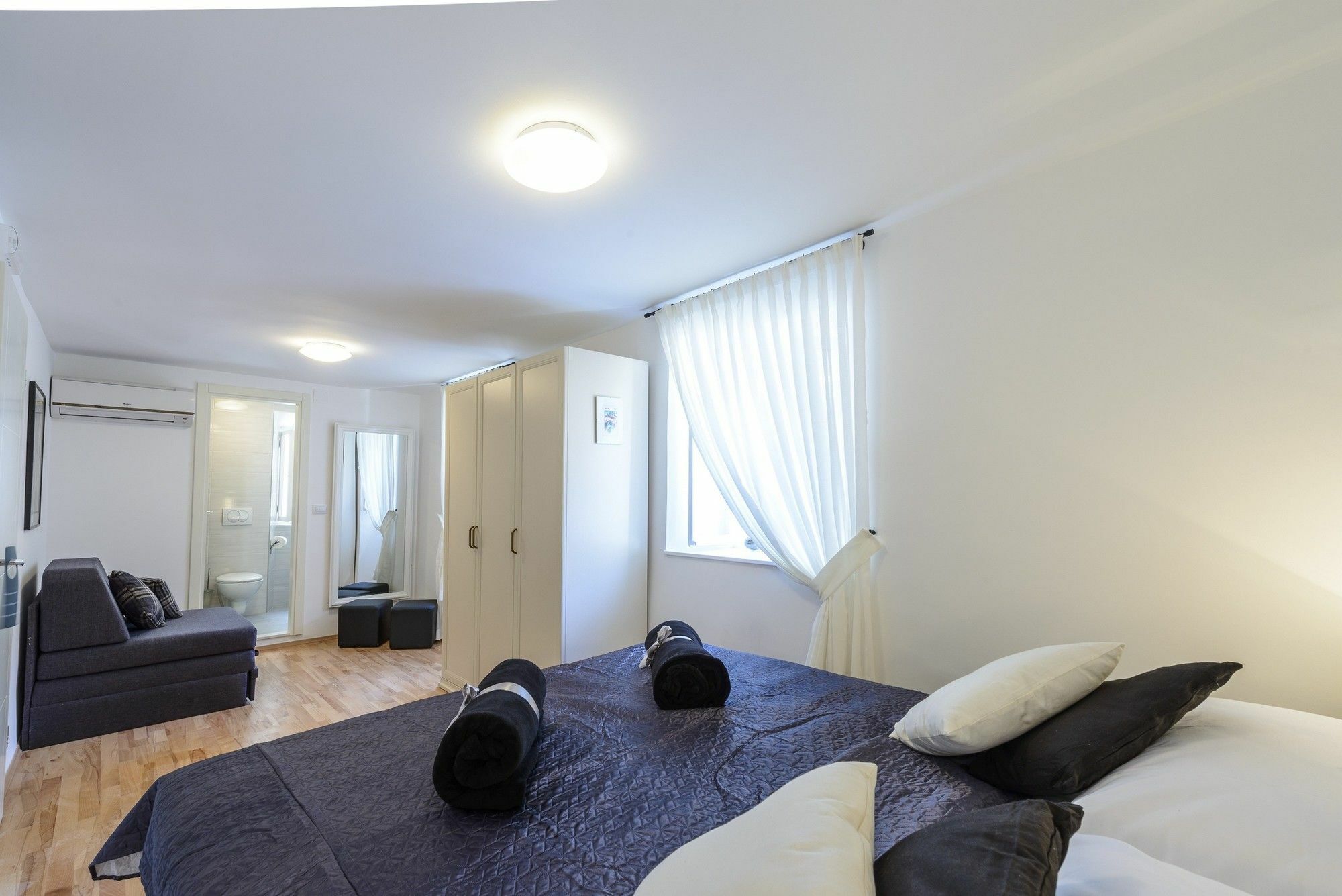 Rooms Andro ดูบรอฟนิก ภายนอก รูปภาพ