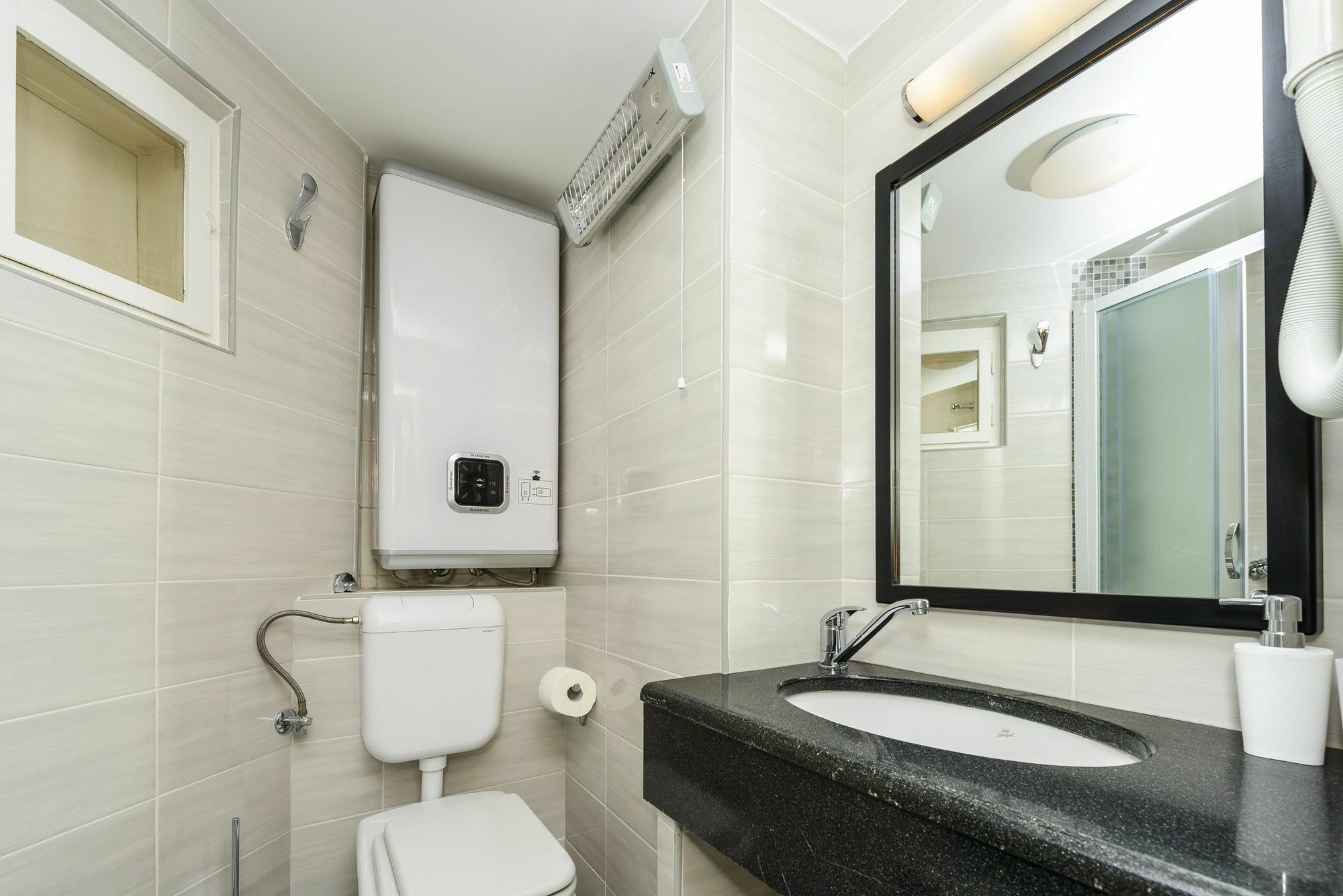 Rooms Andro ดูบรอฟนิก ภายนอก รูปภาพ
